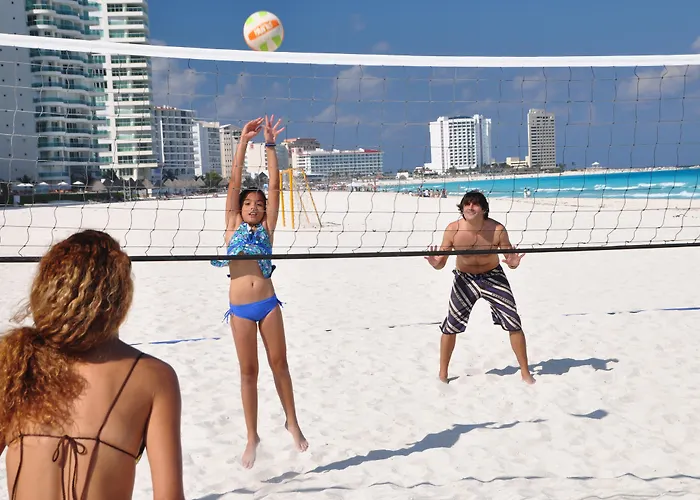 Sunset Royal Hotel Cancun